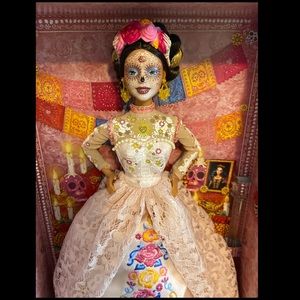 ♥️ ONE LEFT ♥️ *NEW* 2020 Barbie Dia De Muertos Collectible Doll